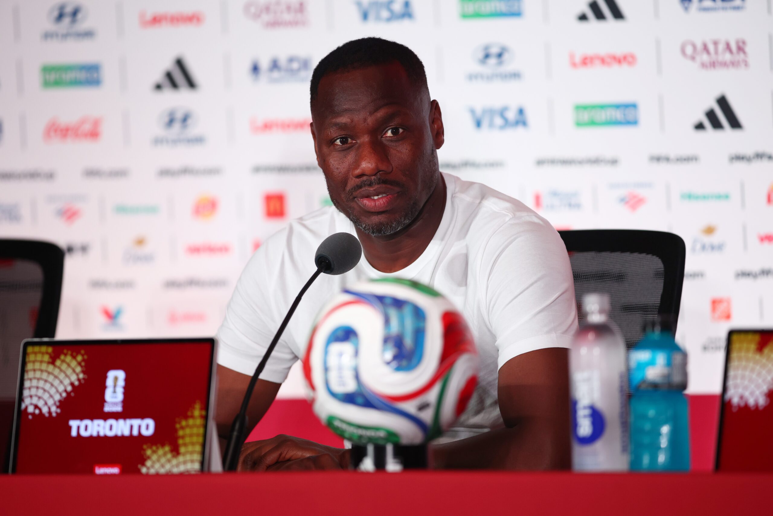 Técnico de Senegal elogia time em goleada após duas derrotas: “Esforços valeram a pena”