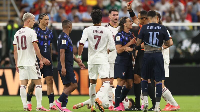 Copa do Mundo 2026 tem maior número de expulsões de jogadores desde 2014; veja os números