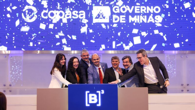 Privatização da Copasa é concluída em cerimônia na B3