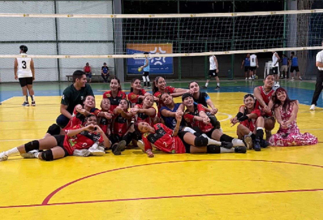 Glória Perez e Universitário ficam com 3º lugar no Acreano de Vôlei Sub-18 Feminino e Masculino