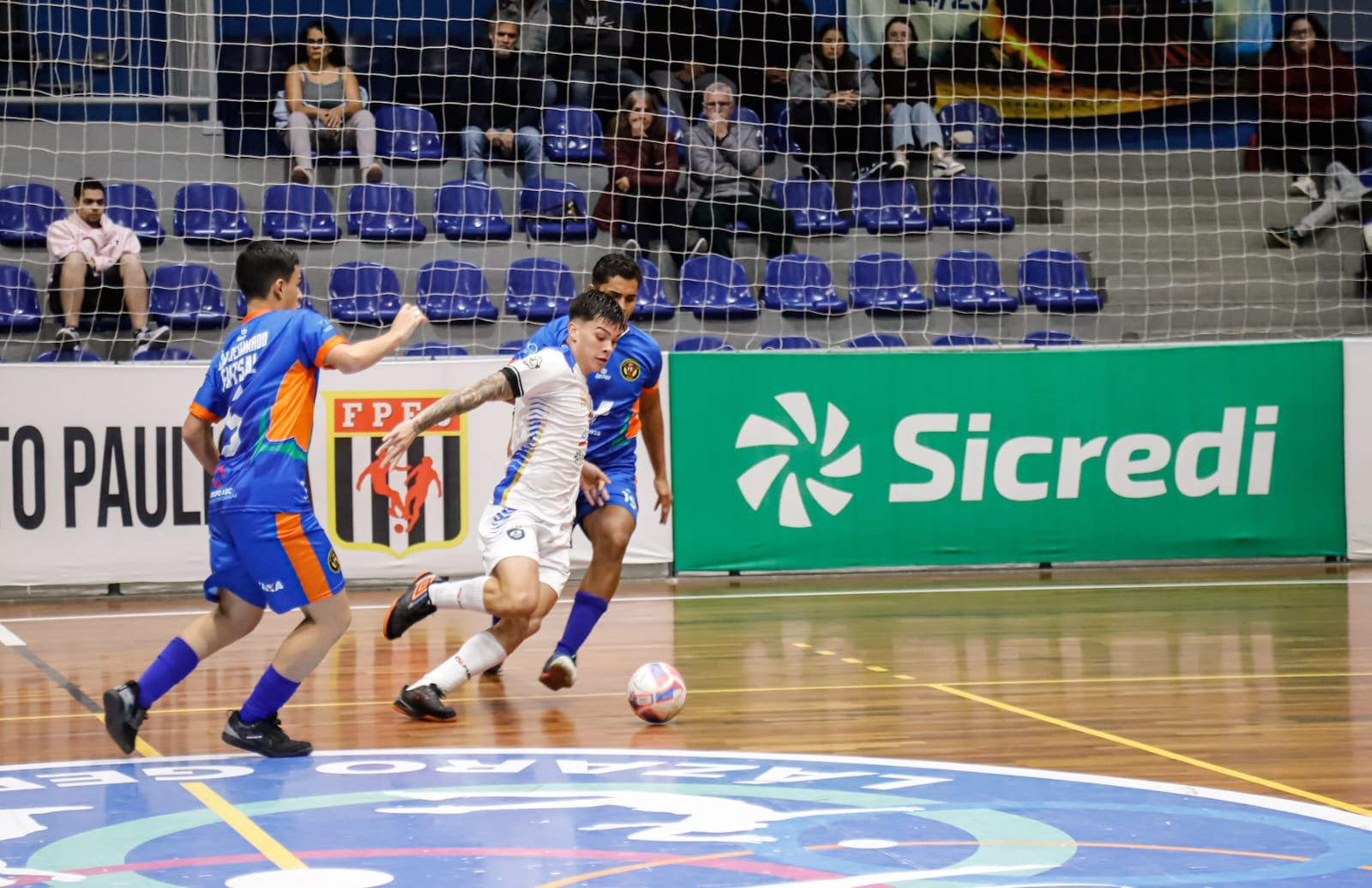 Guararema vence o São Bernardo e conquista a sexta vitória consecutiva no Paulista Sub-20 de Futsal