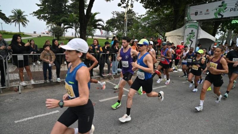 Mais de 2 mil corredores participam da abertura do 39º Campeonato Santista em Santos; confira os vencedores