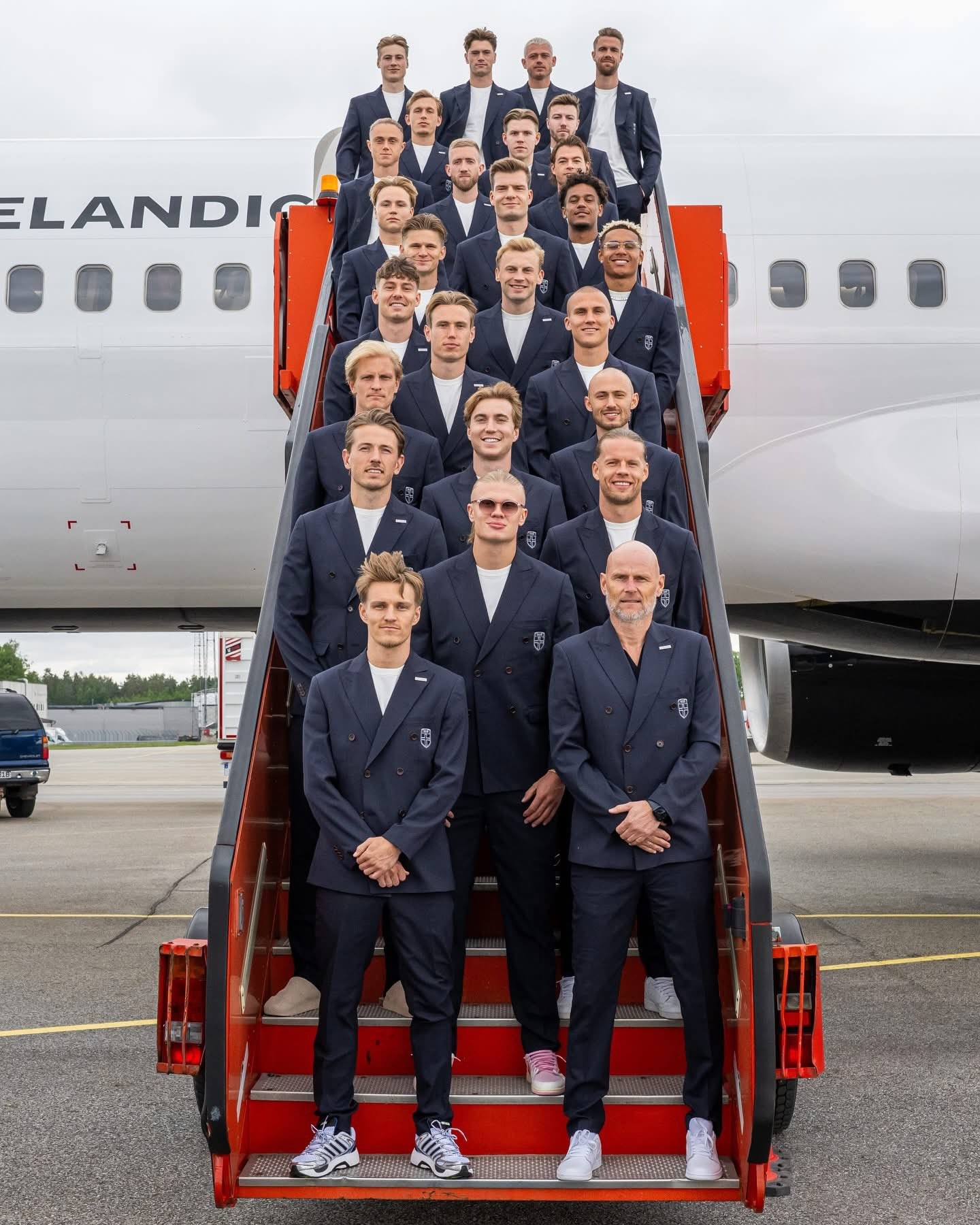Haaland está nos EUA: seleção da Noruega chega para a Copa do Mundo