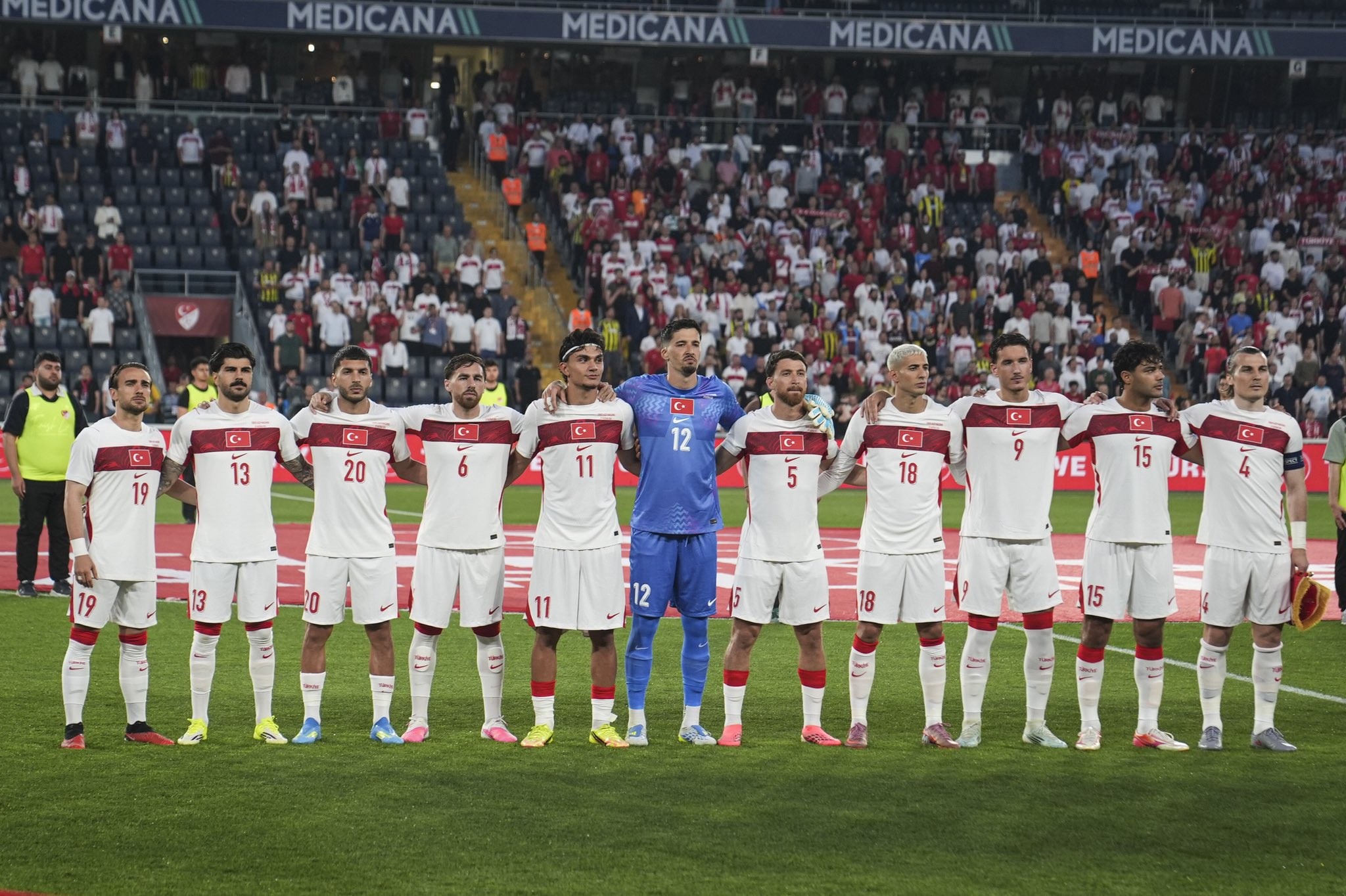 Com Arda Güler de 8, Turquia divulga numeração para a Copa do Mundo