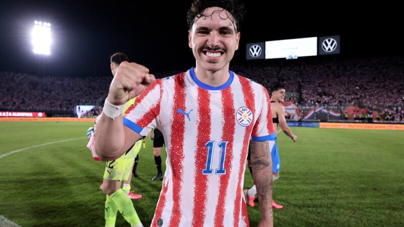Meia do Palmeiras, Maurício é favorito para substituir destaque do Paraguai em estreia da Copa