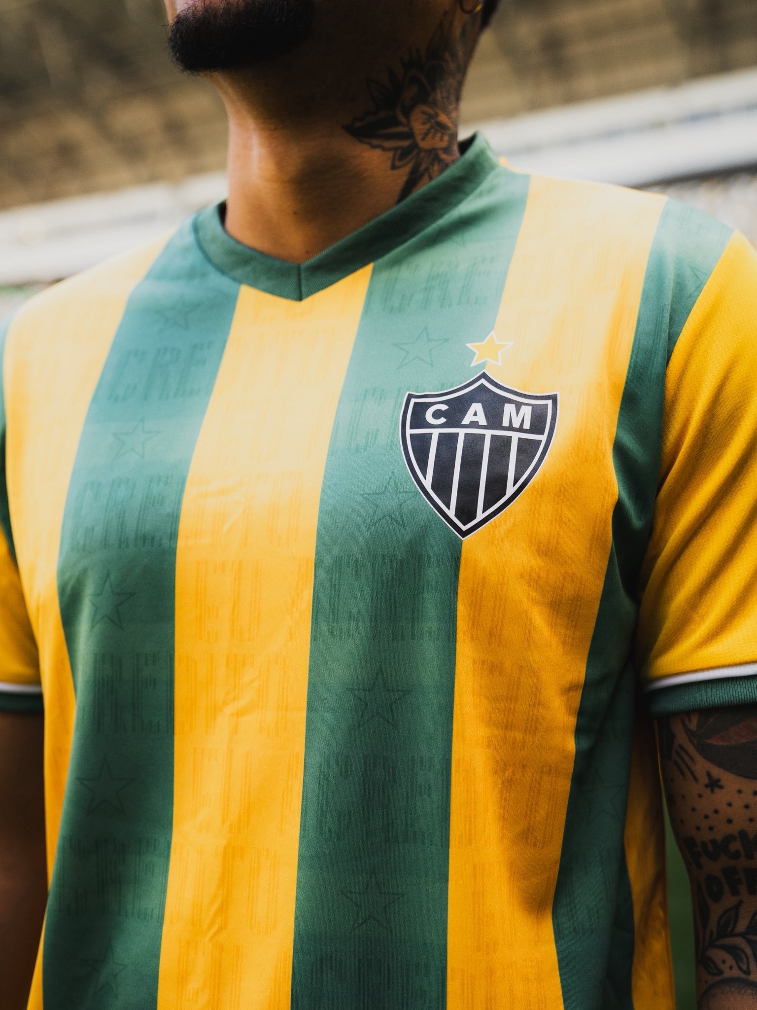 Atlético-MG lança camisa em homenagem à seleção brasileira; veja fotos