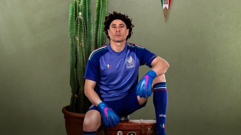 “Uma vida inteira de esforço”: Ochoa divulga texto emocionante ao ser convocado para sexta Copa