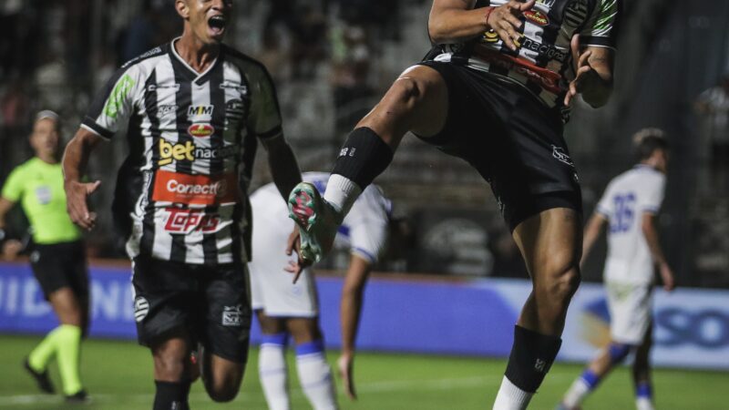 Alex destaca impacto de jogadores que vieram do banco em vitória do Athletic sobre Avaí