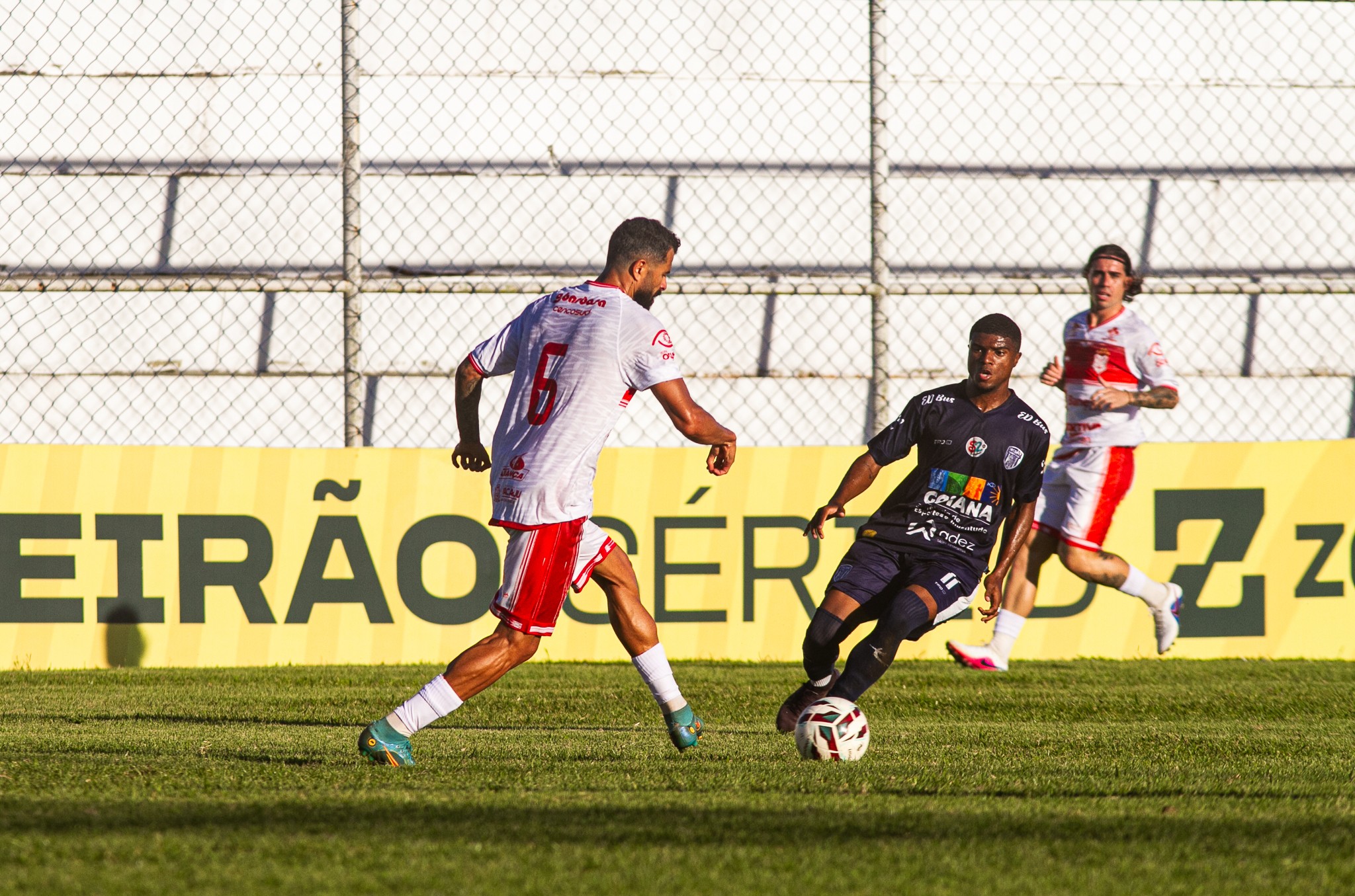 Sem vencer há três jogos, Sergipe mira vantagem para mata-mata da Série D