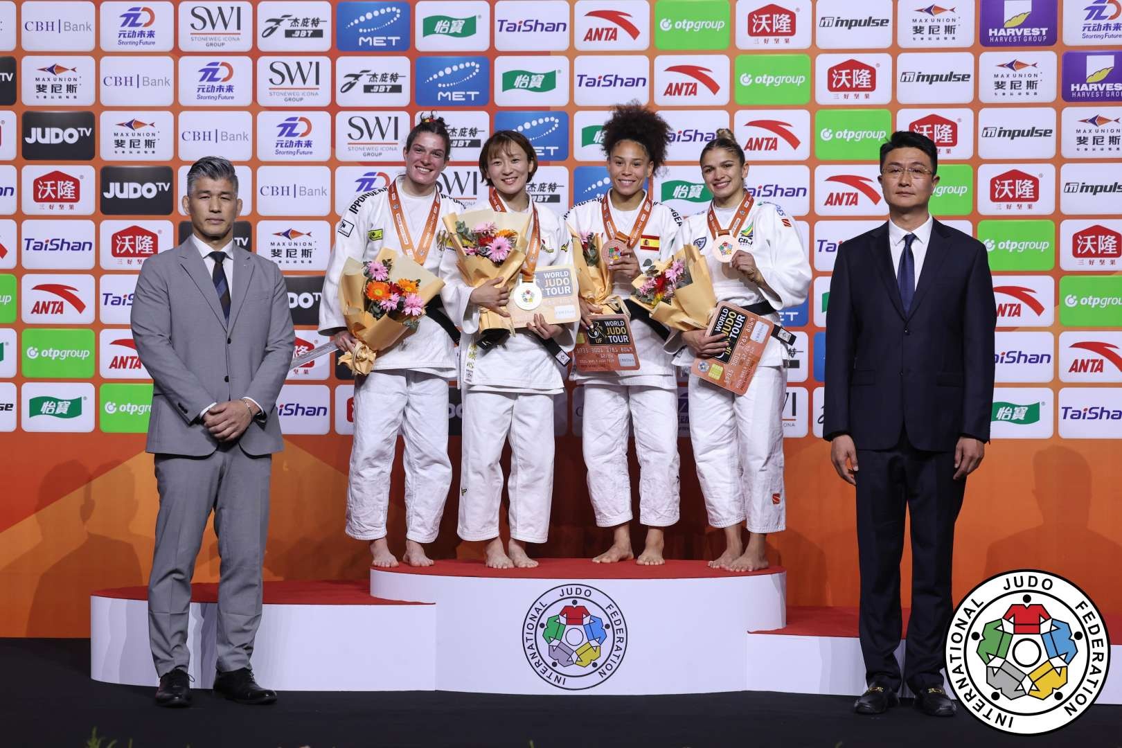 Larissa Pimenta conquista o bronze no Grand Prix da China de judô