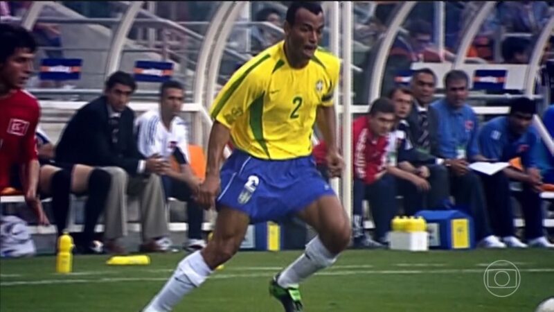 Os novos laterais: entenda como a posição mudou de função na Seleção Brasileira nos últimos anos