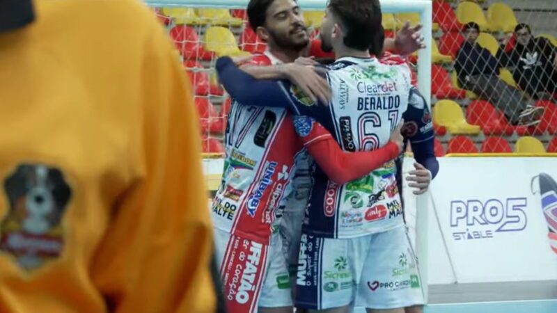 Cascavel vira sobre Sorocaba com gol a 15 segundos do fim e vence por 2 a 1 pela Liga Nacional