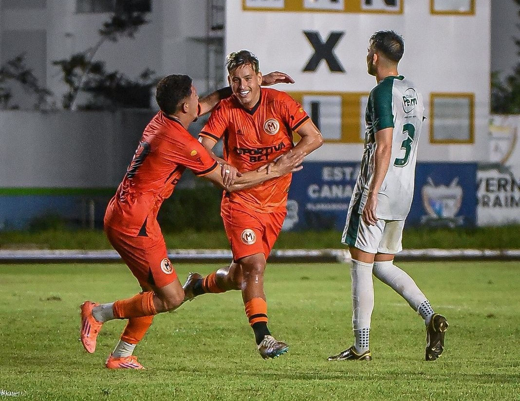 Adriano Klein celebra gol que valeu a vitória e a liderança de grupo: “A gente soube administrar bem”