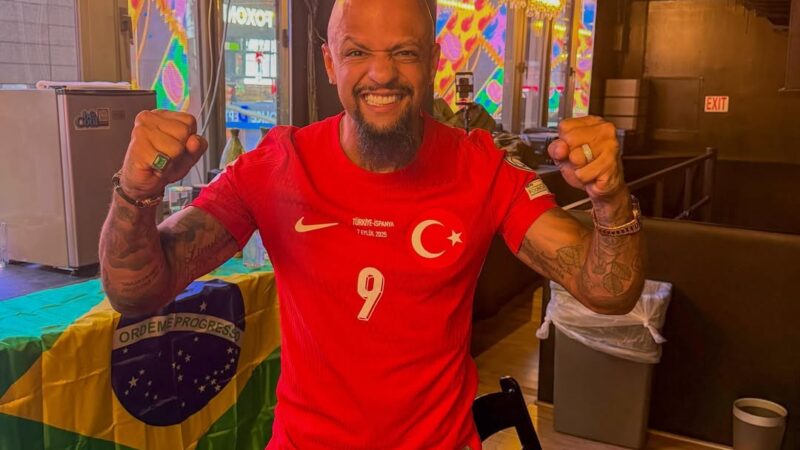 Felipe Melo declara torcida pela Turquia antes de estreia de seleção na Copa: “Meu segundo lar”