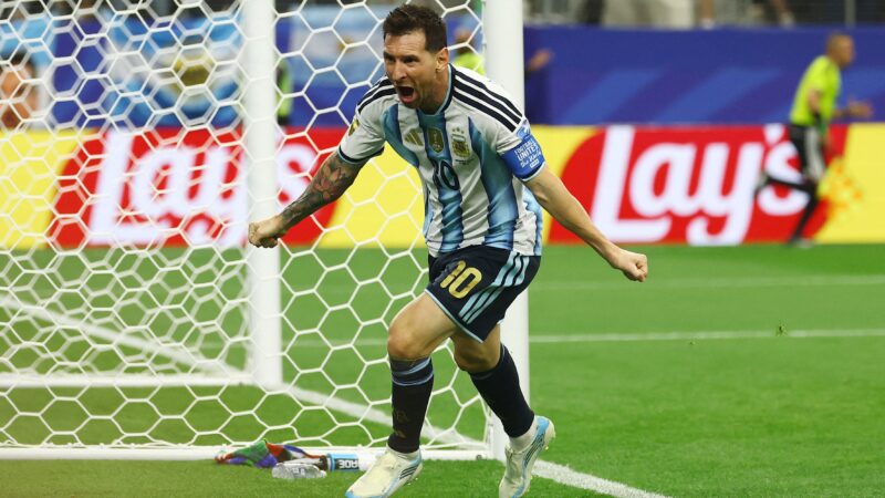 Messi faz 39 anos e recebe homenagem da Argentina: “Homem que mudou a história”