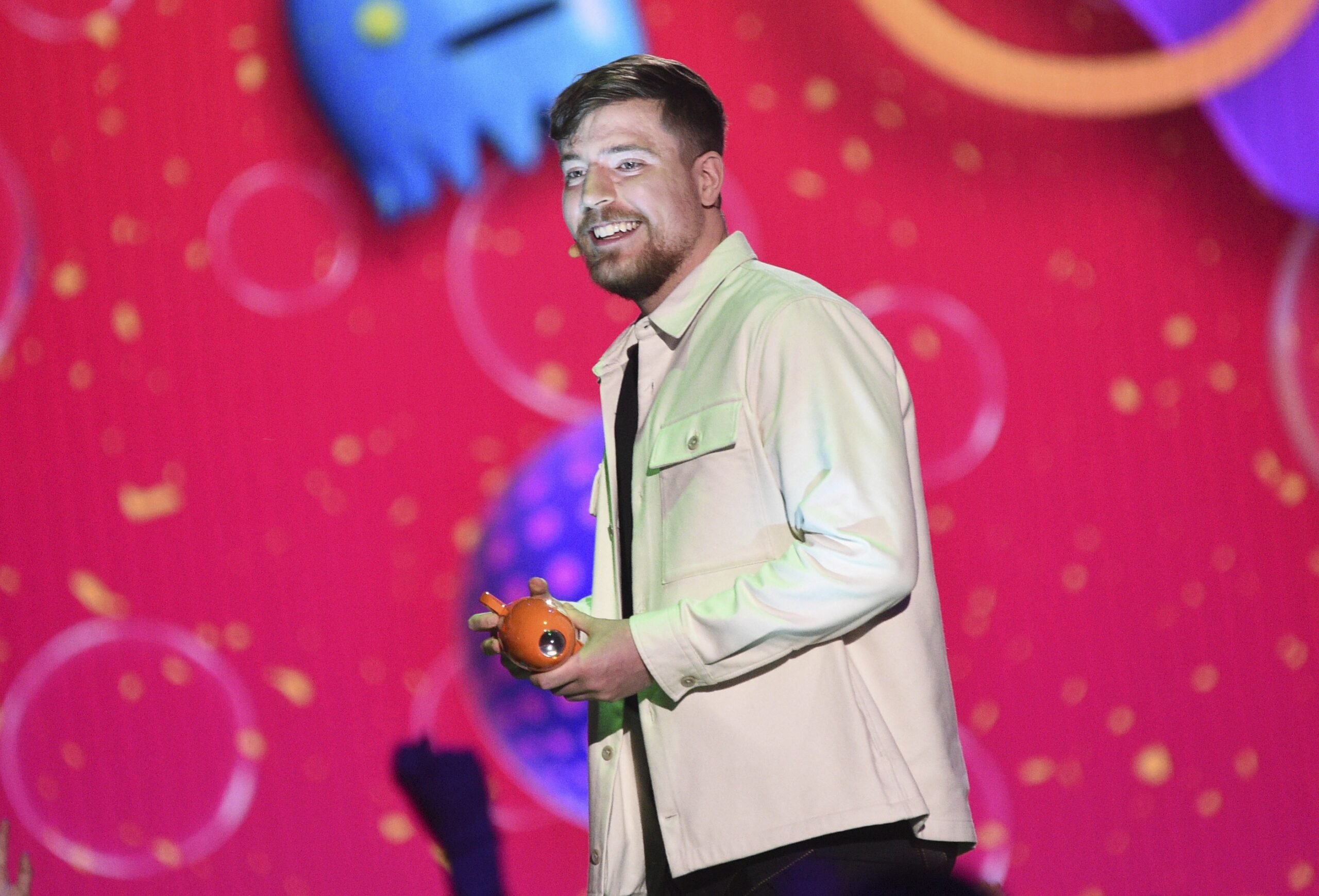 MrBeast bate recorde e supera 500 milhões de inscritos; conheça o maior youtuber do planeta