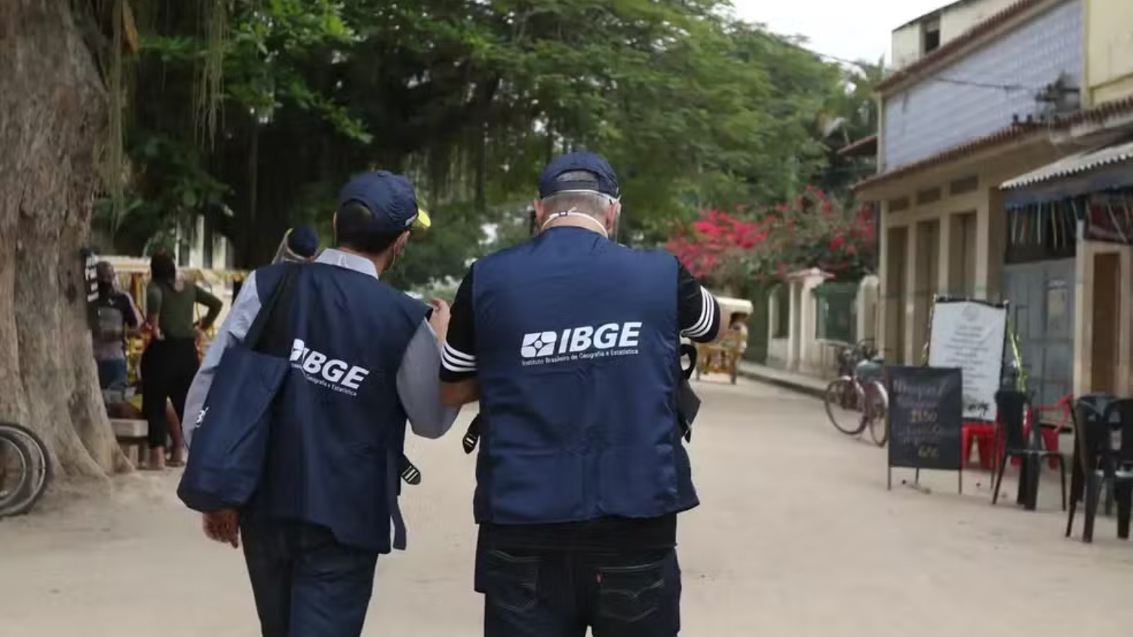 IBGE abre seleção com mais de 9 mil vagas temporárias; veja como participar