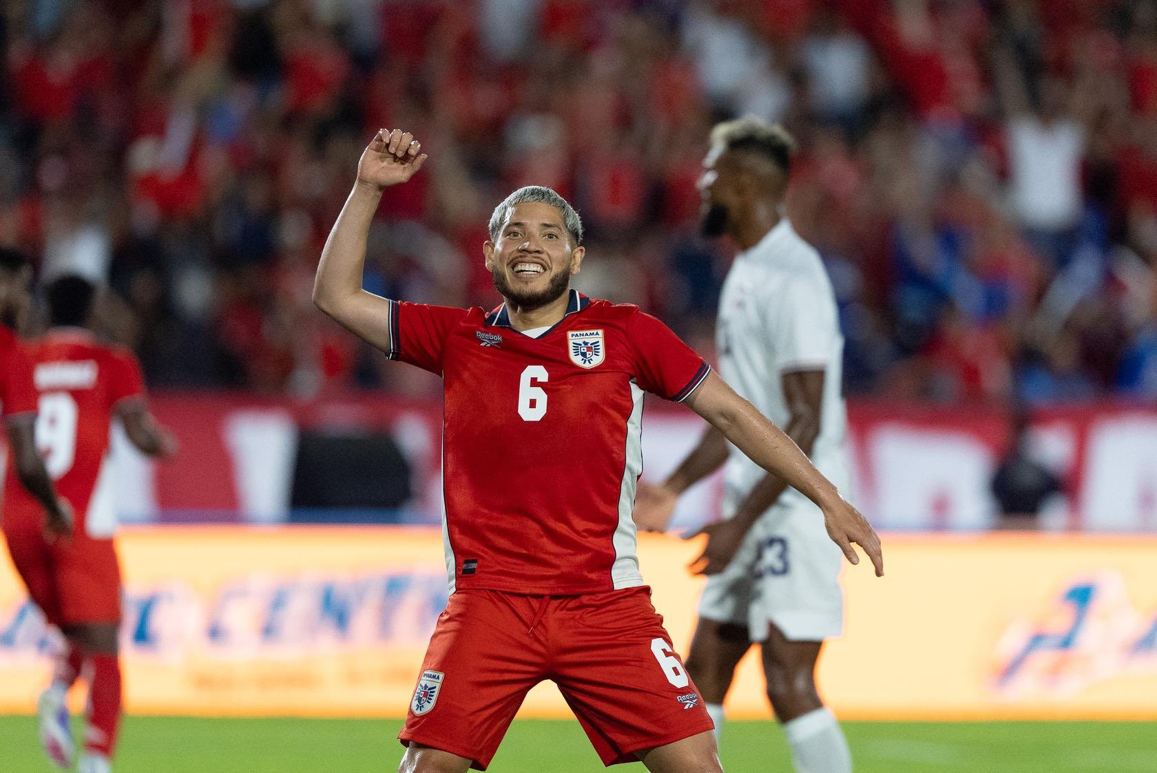 Com gol de atacante do Botafogo não convocado para a Copa, Panamá vence amistoso