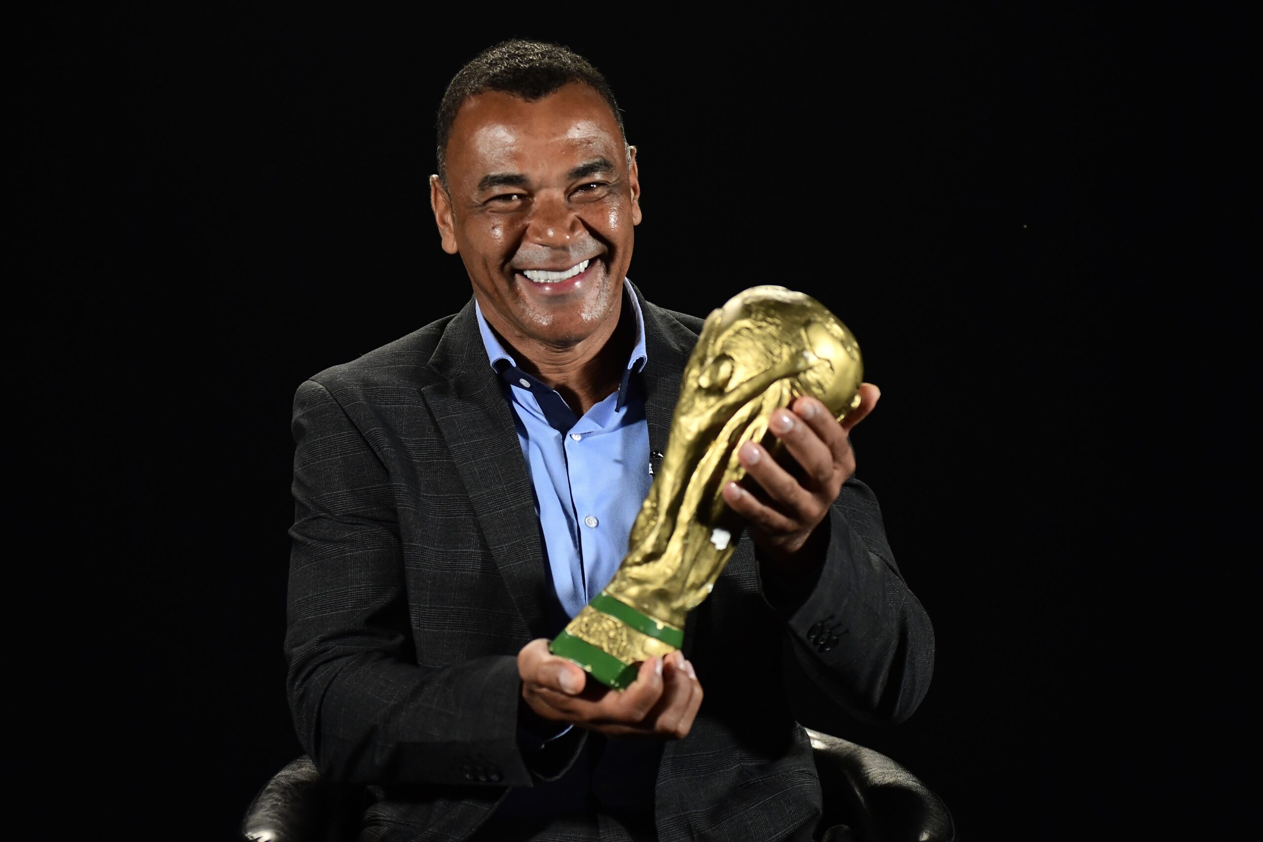 Cafu coloca Brasil entre os favoritos da Copa e exalta Ancelotti: “Traz serenidade e liderança”