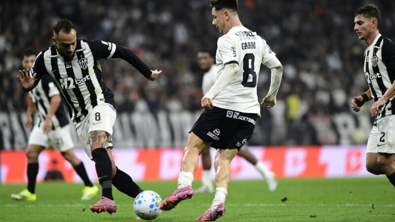 Corinthians tem 12 jogadores que não podem mais ser negociados com outro clube do Brasileirão