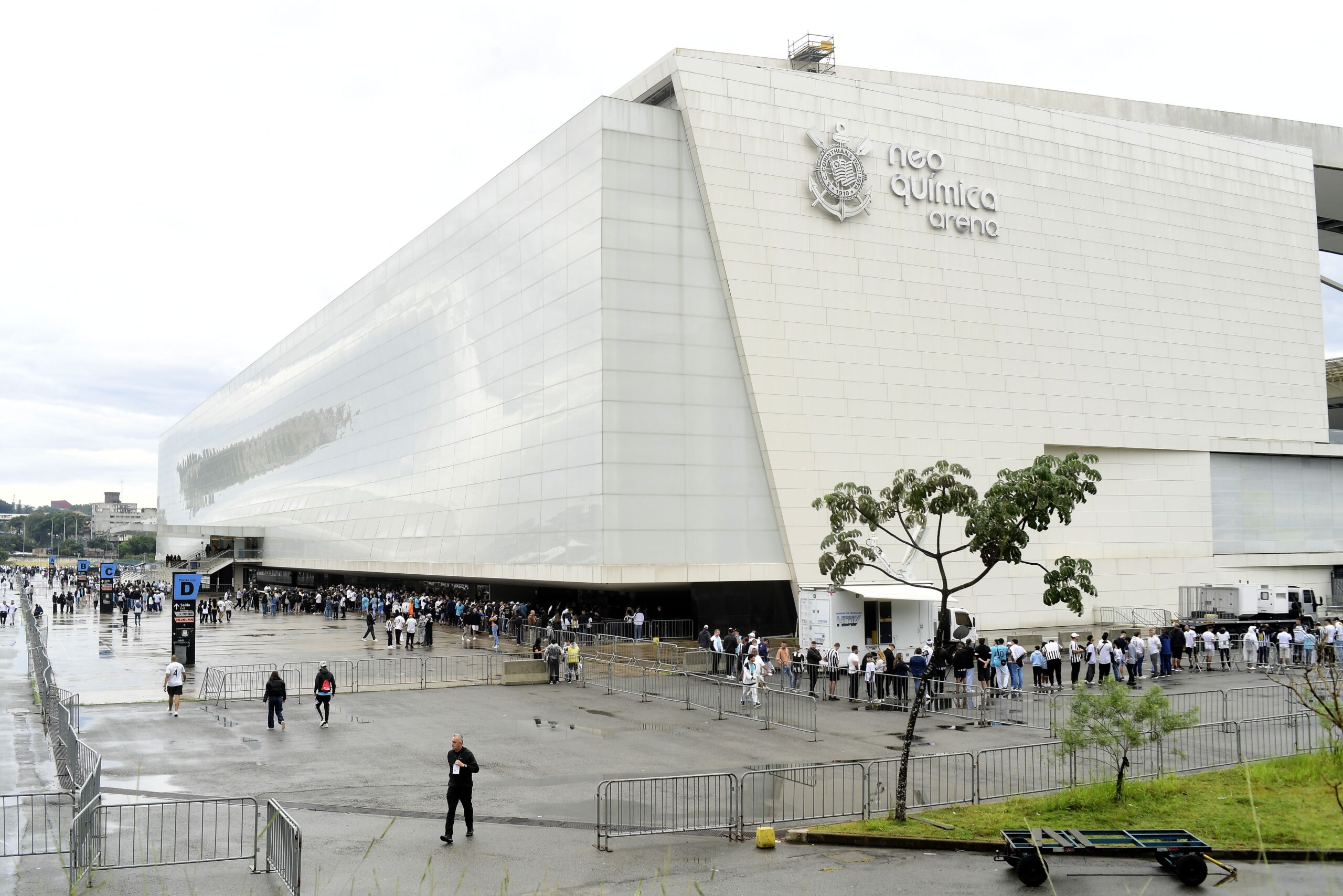 São Paulo formaliza intenção de abrir Copa feminina, mas desiste de ampliar estádio do Corinthians