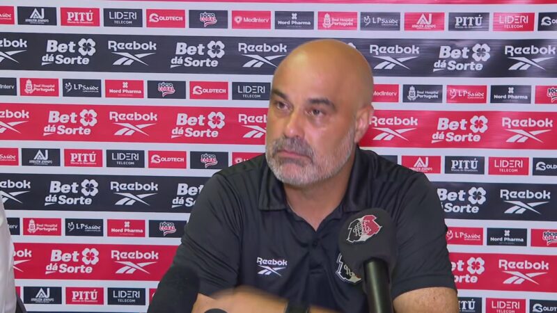 “Estou orgulhoso do grupo, passamos por uma semana difícil”, diz técnico do Santa Cruz