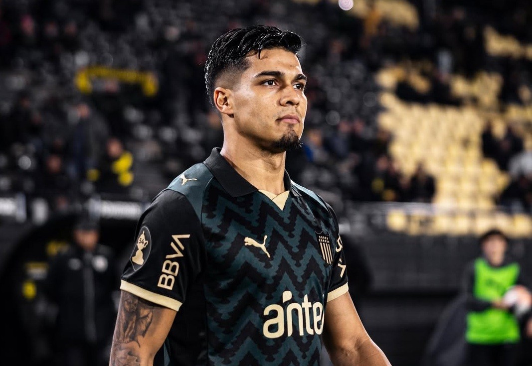Peñarol decide comprar Arezo do Grêmio; veja valores