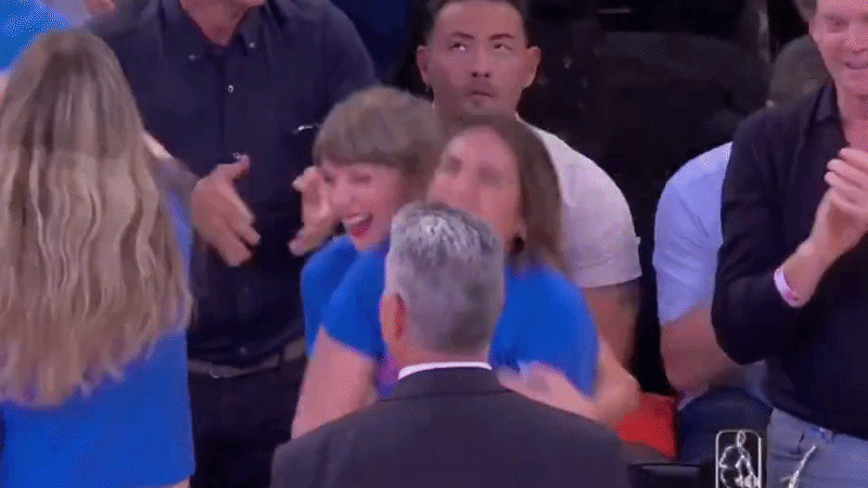 Taylor Swift vibra com virada dos Knicks sobre os Spurs e viraliza nas redes; veja vídeo