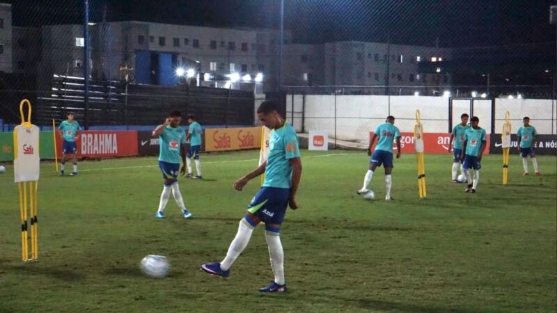 Seleção brasileira sub-17 inicia preparação para amistosos em Natal