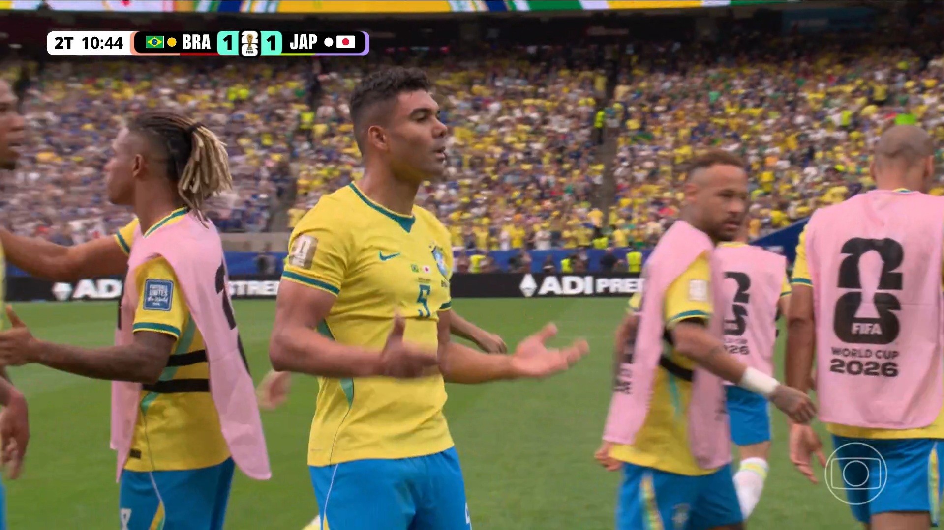 Six seven: entenda gesto feito por Casemiro em comemoração de gol da Seleção na Copa