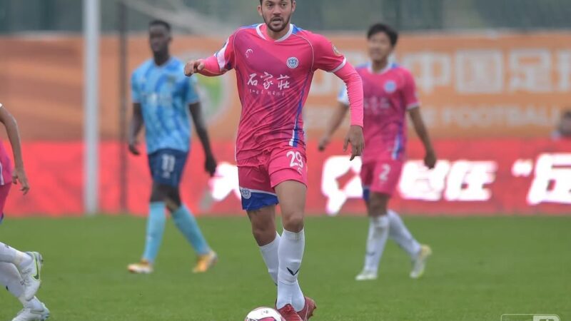Com passagens por China e Coreia, atacante João Leonardo acerta com o Parnahyba para a Série D