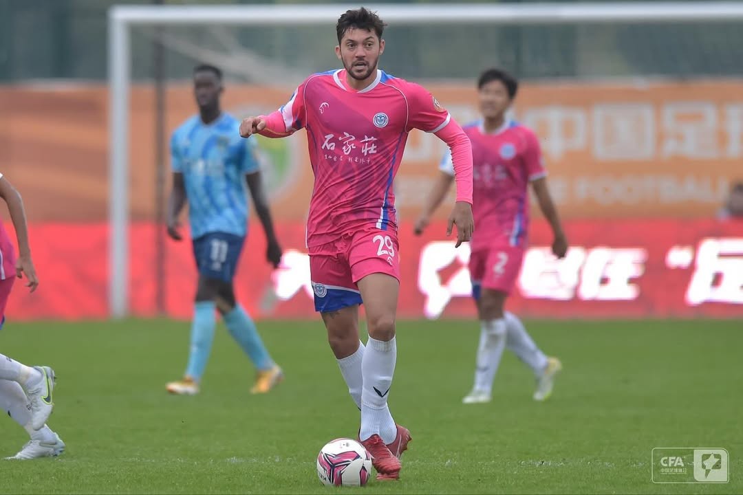 Com passagens por China e Coreia, atacante João Leonardo acerta com o Parnahyba para a Série D