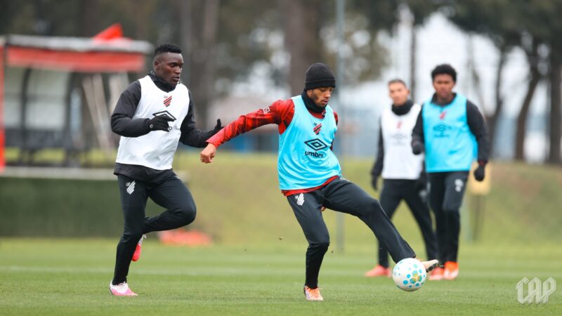 Athletico tem semana com jogo-treino de olho em amistoso com Boca Juniors; veja detalhes