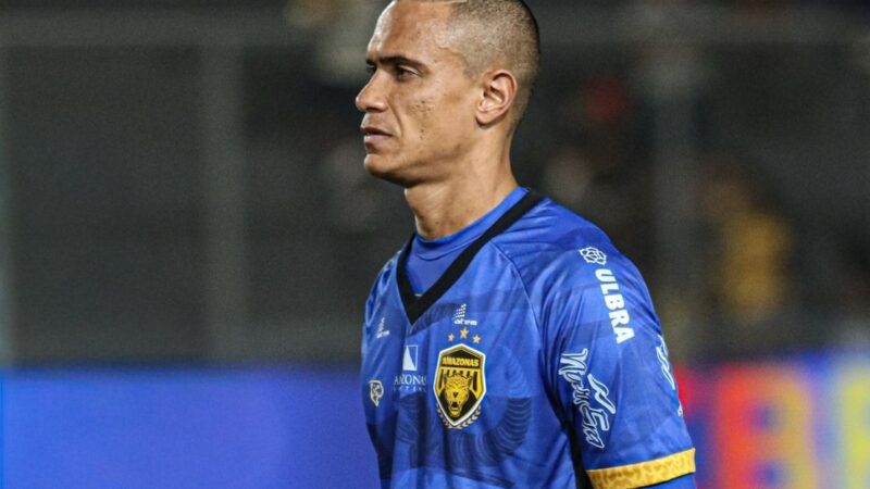 Fora do jogo contra o Anapólis, Renan negocia saída do Amazonas