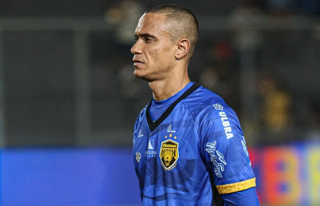 Fora do jogo contra o Anapólis, Renan negocia saída do Amazonas