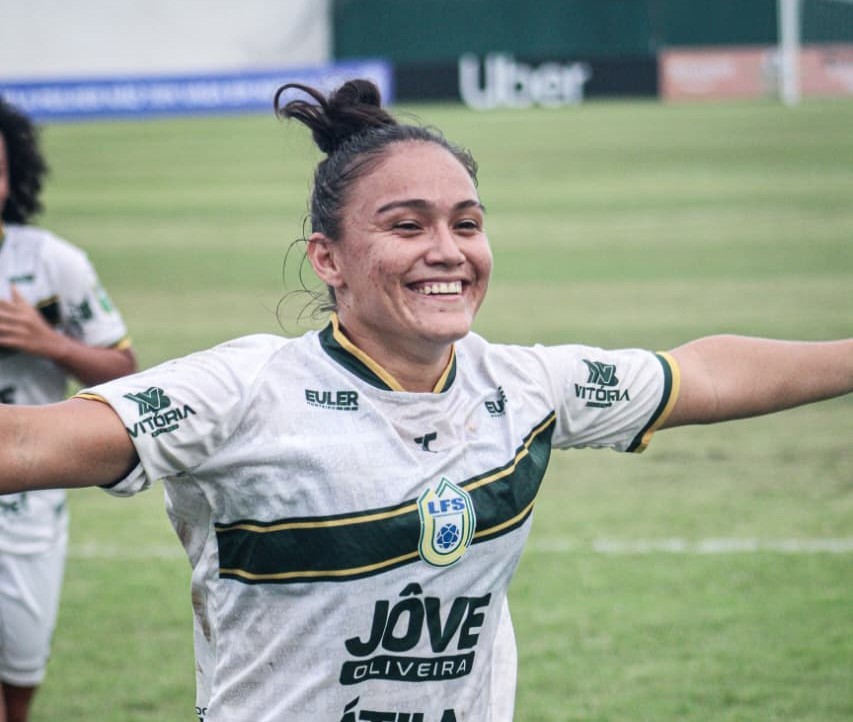 Atlético-PI acerta com Lívia, artilheira da Liga São João, para sequência de 2026
