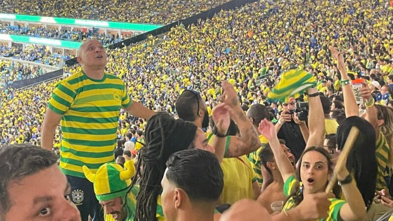 Dentro da bateria: boa noite de Rayan une Maracanã, e torcida avisa que “Copa do Mundo é guerra”