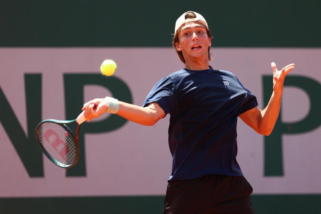 Leonardo Storck é superado por Guto Miguel e para na semifinal de Roland Garros juvenil