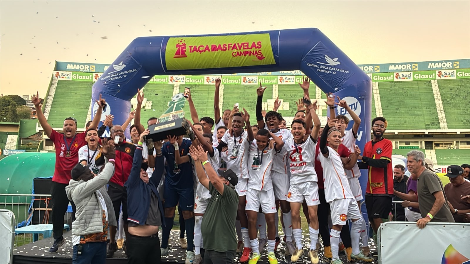 Anchieta vence Costa e Silva nos pênaltis e conquista a Taça das Favelas no masculino