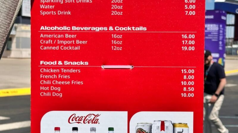 Cerveja a R$ 80 e sanduíche a R$ 160: veja os preços de lanches no estádio da estreia do Brasil na Copa
