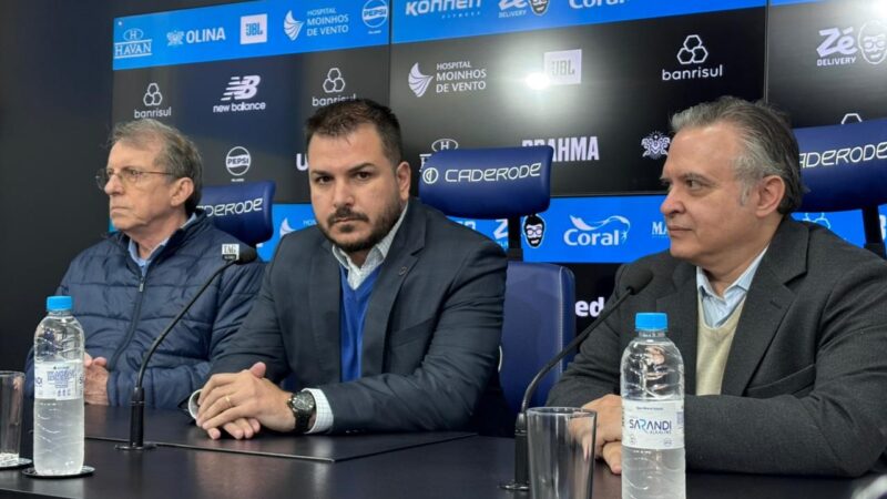Grêmio justifica saída de Arthur e diz que investimentos do início do ano não impediram permanência