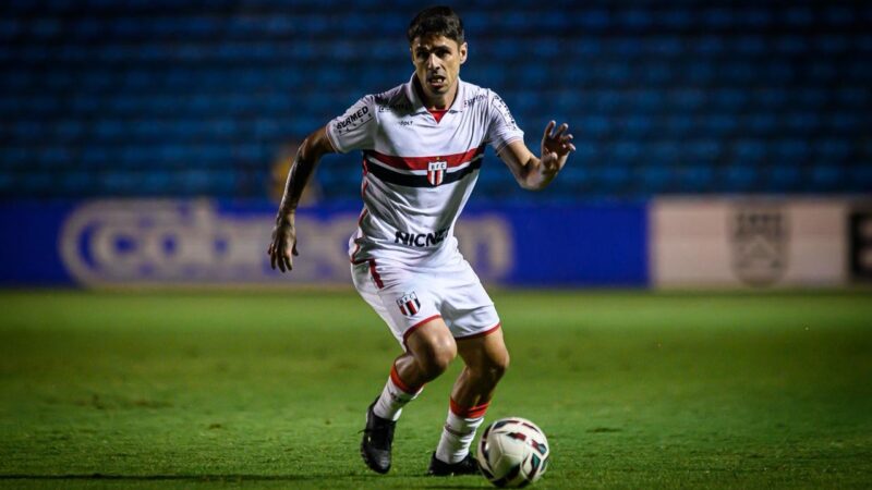Rafael Gava exalta “coletivo forte” em reação do Botafogo-SP na Série B