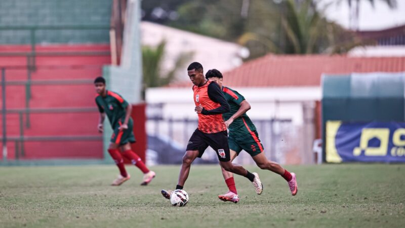Velo Clube e União São João empatam em jogo-treino no Benitão