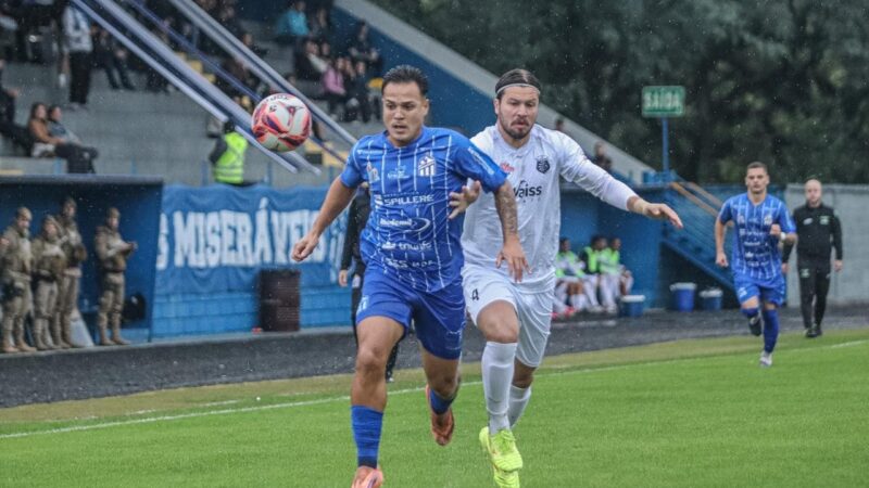 Guarani bate Caravaggio e encerra invencibilidade do Azulão
