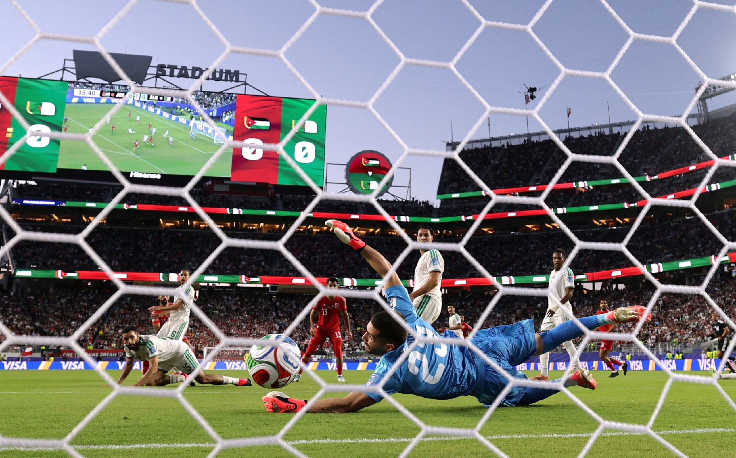 “Pior nepobaby da história”: filho de Zidane é criticado na web após sofrer novo gol pela Argélia