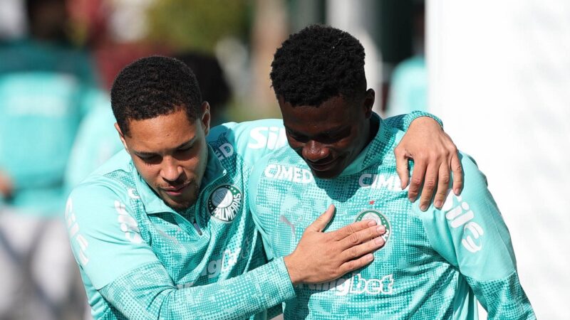 Vitor Roque avança na recuperação, e Palmeiras marca mais dois jogos-treino