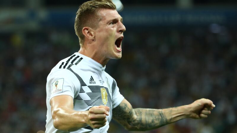 Campeão mundial em 2014, Toni Kroos elogia Espanha após título mundial: “Futebol venceu”