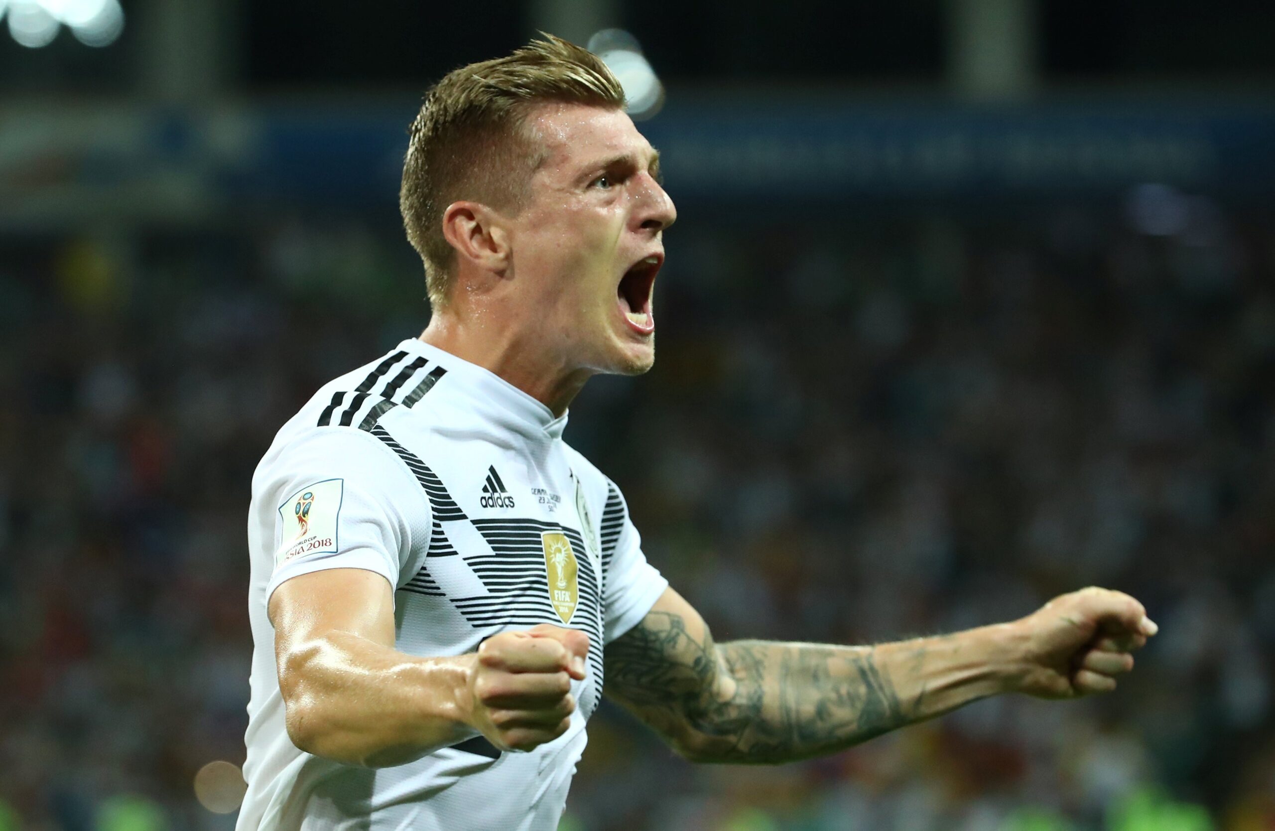 Campeão mundial em 2014, Toni Kroos elogia Espanha após título mundial: “Futebol venceu”