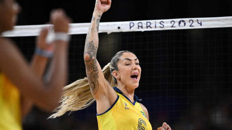 Sesc Mogi promove aula de vôlei com a central bicampeã olímpica Thaisa; saiba mais