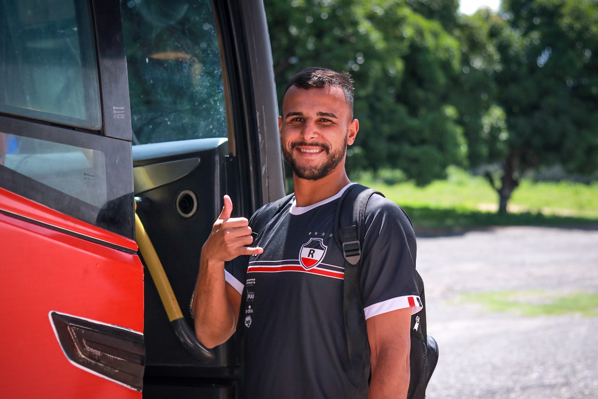 River-PI anuncia contratação do volante Iago Felipe, campeão piauiense pelo clube em 2023